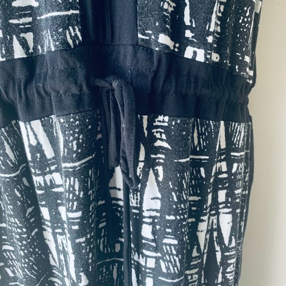 NICOLE MILLER black and white beach dress size L - Picture 4 of 8